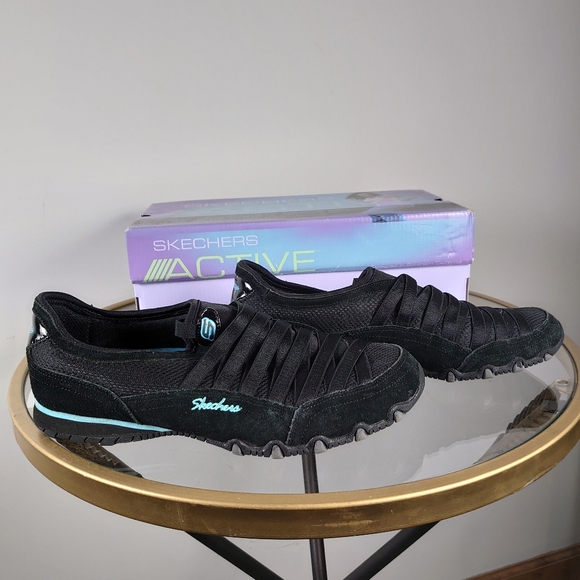 Skechers Shoes - Skechers Active Sneakers size 10